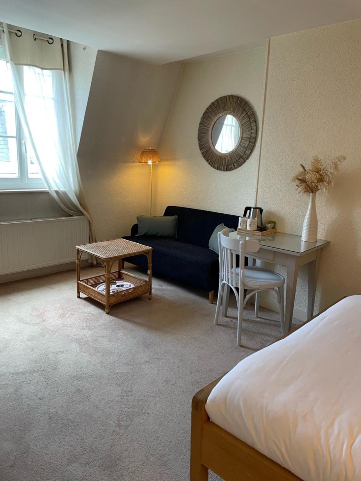 Hotel Des Falaises Villers-sur-Mer Εξωτερικό φωτογραφία