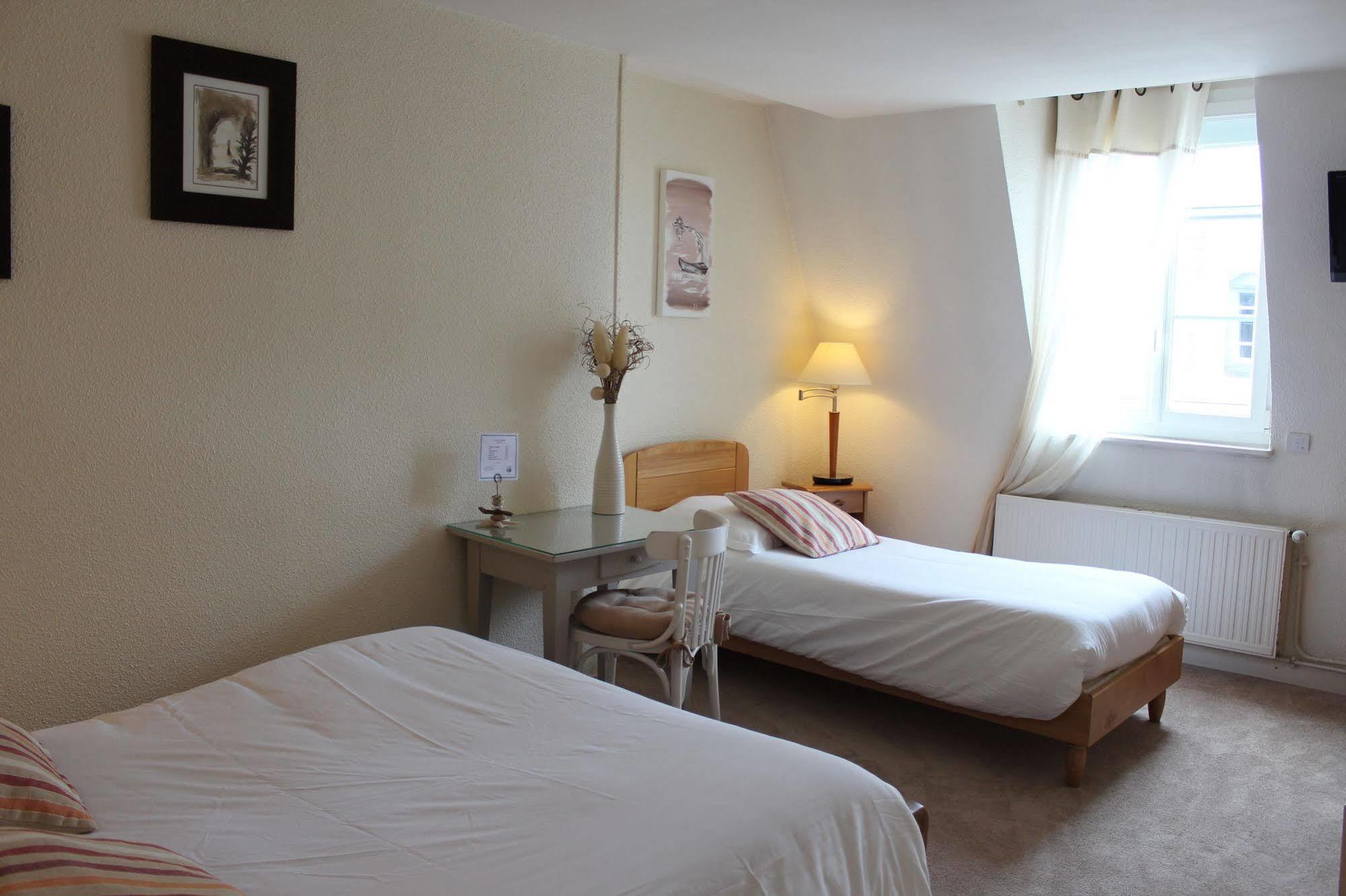 Hotel Des Falaises Villers-sur-Mer Εξωτερικό φωτογραφία