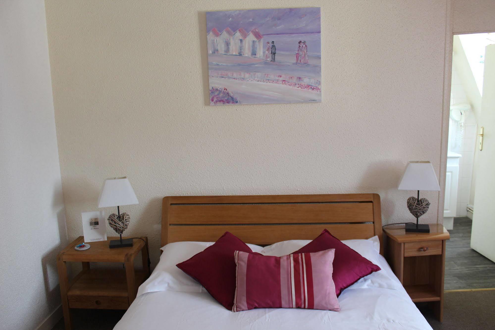 Hotel Des Falaises Villers-sur-Mer Εξωτερικό φωτογραφία